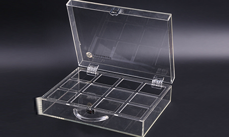 如何鑒別亞克力相框的透明度?